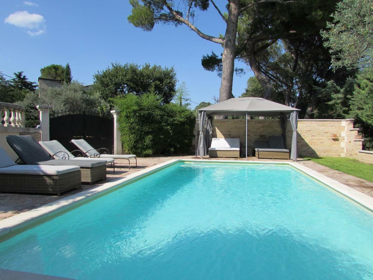 Villa Bacchus, Provence Les Angles  Exterior foto